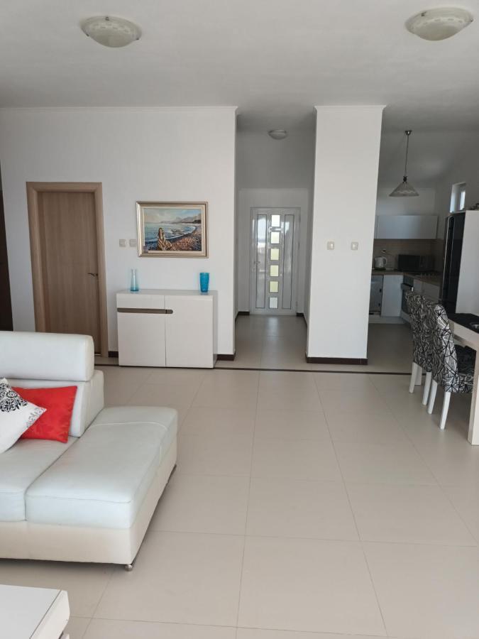 Lustica-Apartment Dora2 تْشيرسيك نوفي المظهر الخارجي الصورة